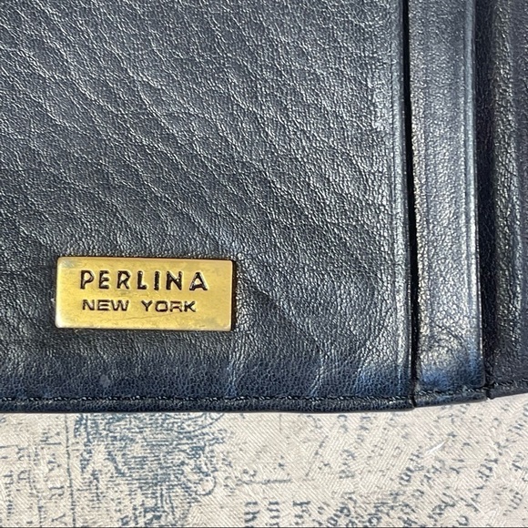 Vintage Perlina Trifold Leather Wallet - Picture 11 of 12